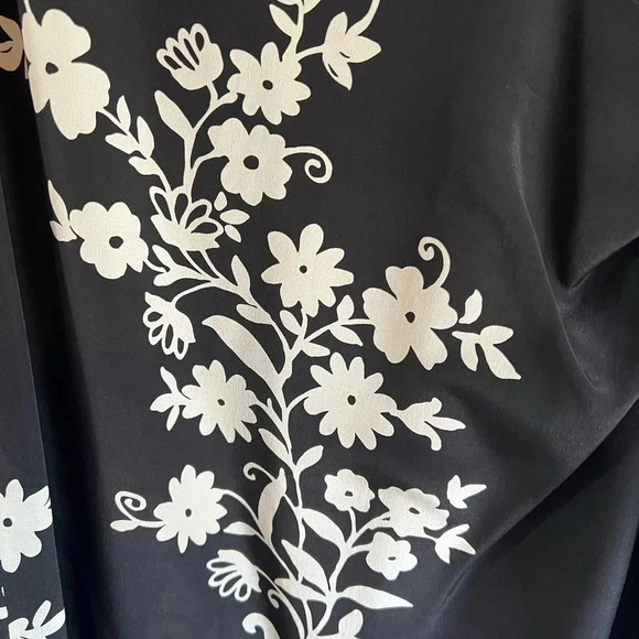 David Warren New York Black Floral 100% Silk dress - Picture 2 of 4